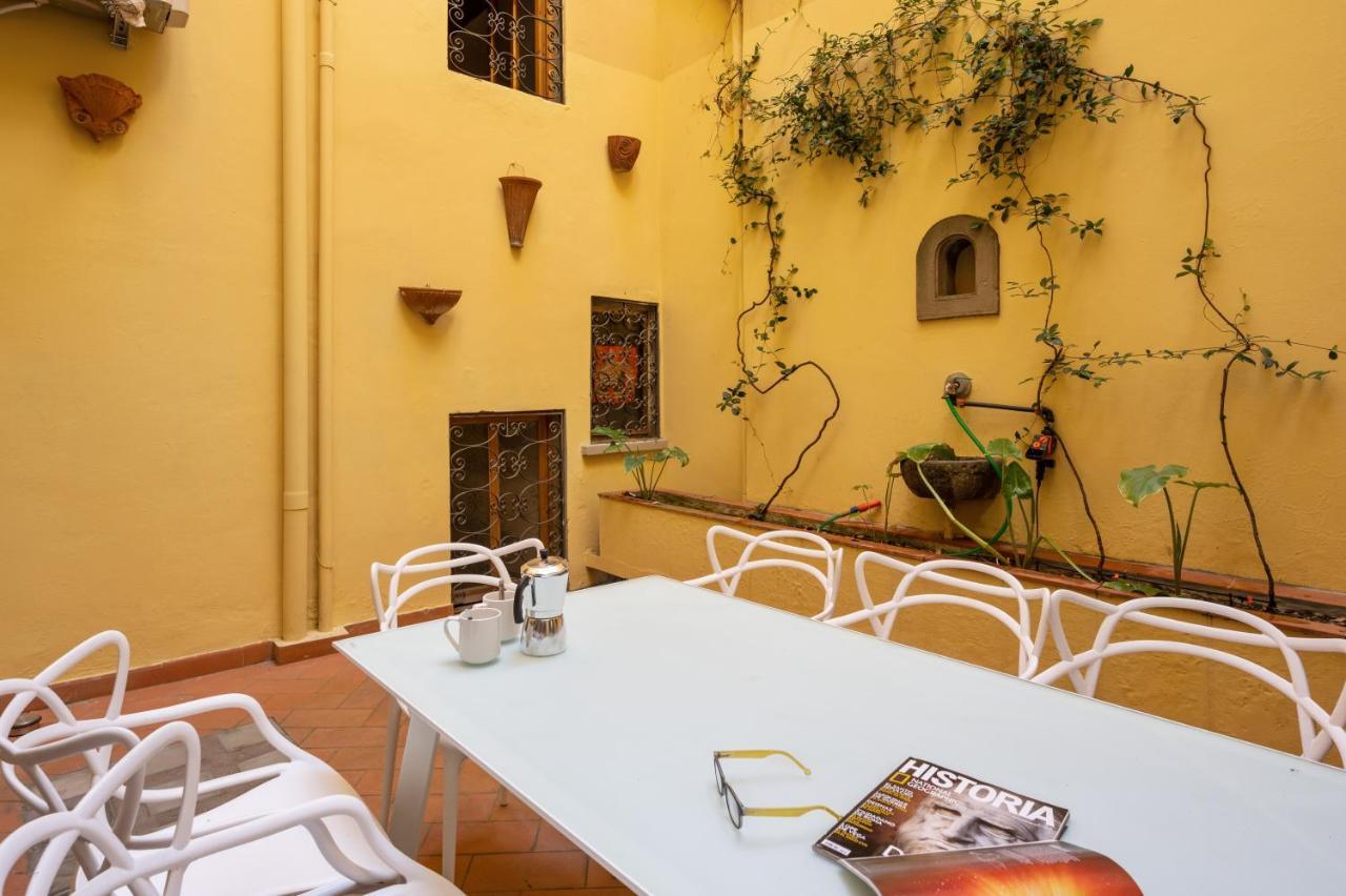 Palazzo Pitti Apartment With Terrace Флоренция Экстерьер фото
